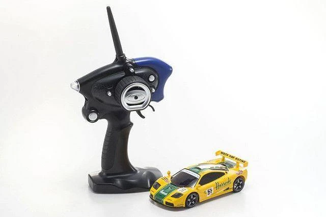 KYOSHO MINI-Z MR-03S2 McLaren F1 GTR No. 51 LM 1995 RS 32243HR 3 KYOSHO MINI-Z MR-03S2 McLaren F1 GTR No. 51 LM 1995 RS 32243HR