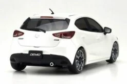 Kyosho 32422WP-B MINI-Z FWD MA-03F Mazda 2 White Pearl Mica RS 32422WP-B -Kyosho 2990000067005 kyosho 32422wp b mini z fwd ma 03f mazda 2 white pearl mica rs 32422wp b 147969617 a10cef95 cce6 4570 b8ae d7d994ea348a