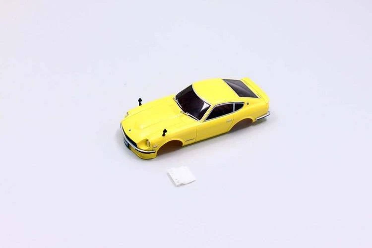 Kyosho R246 Mini-Z MR03N RM Nissan Fairlady 240Z-L Yellow Body R246-1125 3 Kyosho R246 Mini-Z MR03N RM Nissan Fairlady 240Z-L Yellow Body R246-1125